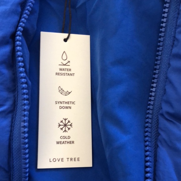 New Love Tree Hooded Zipper Vest With Front Pocket Detail - Picture 9 of 12